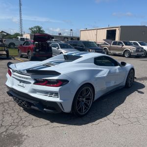 CHEVROLET CORVETTE - 8