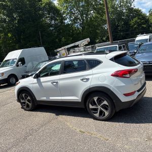 صورة 3 لـ 2016 Hyundai TUCSON LIMITED