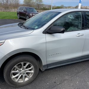 CHEVROLET EQUINOX LS - 2