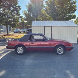 صورة 10 لـ 1986 FORD MUSTANG GT