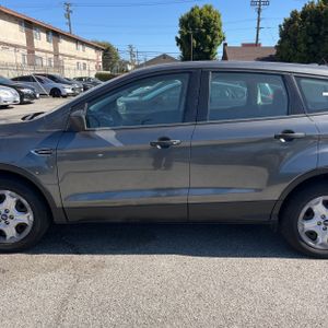 2017 FORD ESCAPE S 照片 4