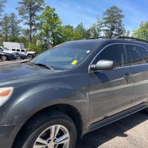 CHEVROLET EQUINOX LS - 2