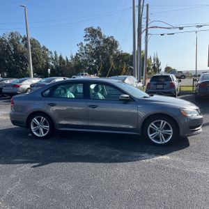 VOLKSWAGEN PASSAT 1.8T WOLFSBURG EDITION - 10