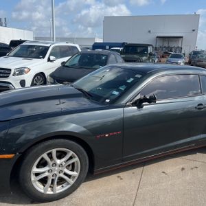 2015 Chevrolet CAMARO LS 照片 2