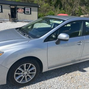 SUBARU IMPREZA PREMIUM - 2