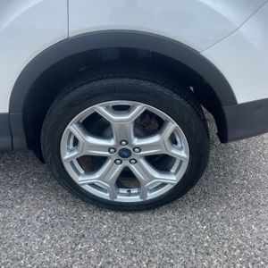 صورة مصغرة 16 لـ 2019 FORD ESCAPE TITANIUM