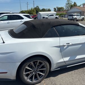 2016 FORD MUSTANG ECOBOOST PREMIUM — фото 9