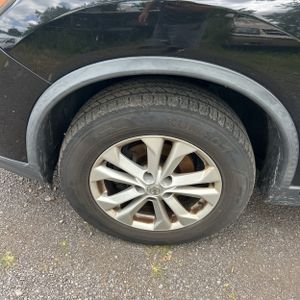 2016 Nissan ROGUE SV 缩略图 17