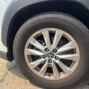 2023 Toyota COROLLA CROSS LE 缩略图 16