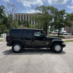 2017 JEEP WRANGLER UNLIMITED SPORT 照片 10