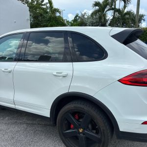 صورة 6 لـ 2016 Porsche CAYENNE BASE