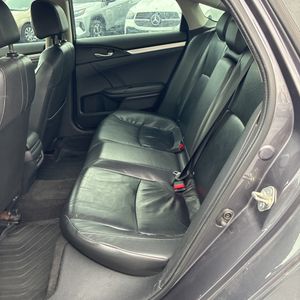 صورة 34 لـ 2016 Honda CIVIC TOURING