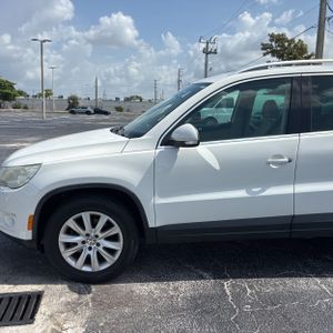 2009 Volkswagen TIGUAN S 照片 2