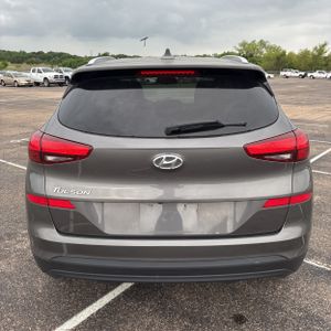 HYUNDAI TUCSON VALUE - 7