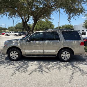 صورة 3 لـ 2008 Lincoln NAVIGATOR BASE