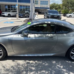 2022 Lexus RC 300 BASE — фото 3