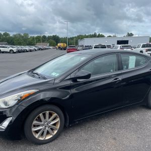 2015 Hyundai ELANTRA SE 照片 2