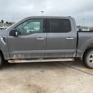 FORD F-150 XLT - 4
