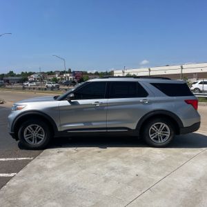 FORD EXPLORER XLT - 3