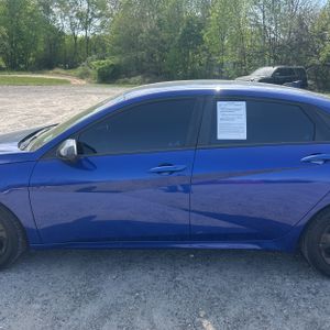 HYUNDAI ELANTRA SEL - 4