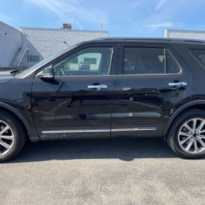 FORD EXPLORER LIMITED - 4