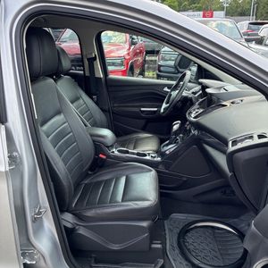 صورة مصغرة 33 لـ 2014 FORD ESCAPE TITANIUM