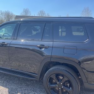 JEEP GRAND CHEROKEE L LIMITED - 6