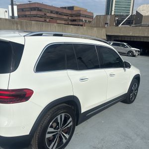 Mercedes-Benz GLB 250 4MATIC - 9