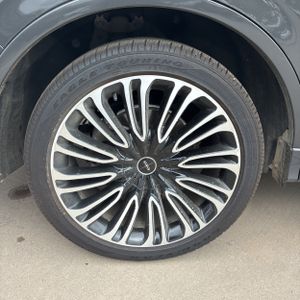 صورة مصغرة 19 لـ 2022 Lincoln AVIATOR BLACK LABEL