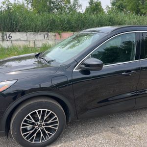 2025 FORD ESCAPE PHEV 照片 2