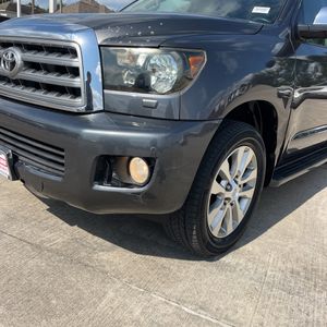 صورة 58 لـ 2012 Toyota SEQUOIA LIMITED