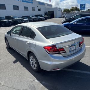 2015 Honda CIVIC LX — фото 5
