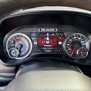 صورة 39 لـ 2019 RAM 3500 LARAMIE
