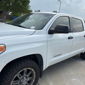 2016 Toyota TUNDRA SR5 照片 2
