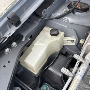 2011 Nissan ROGUE SV 照片 42