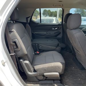 2018 Chevrolet TRAVERSE LT CLOTH thumbnail 35