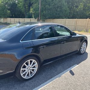 AUDI A4 2.0T PREMIUM - 9