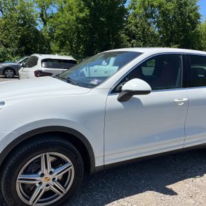 PORSCHE CAYENNE - 2