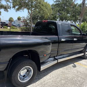 صورة 9 لـ 2003 Dodge RAM 3500 SLT/LARAMIE