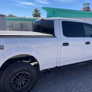 FORD F-150 XLT - 9