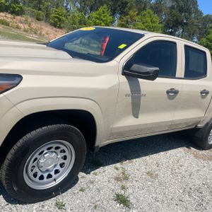 CHEVROLET COLORADO WORK TRUCK - 2