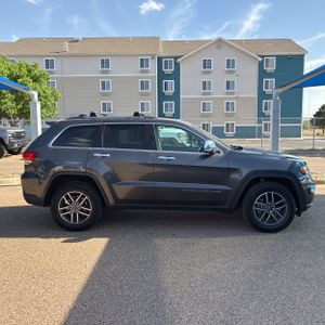 JEEP GRAND CHEROKEE - 10