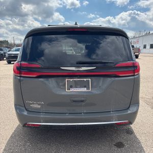 CHRYSLER PACIFICA TOURING L - 7