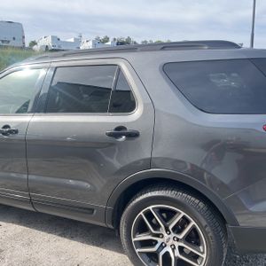 FORD EXPLORER SPORT - 6