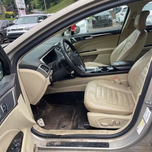 2015 FORD FUSION SE 缩略图 32