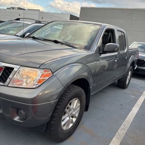 NISSAN FRONTIER SV - 2