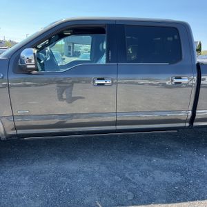 FORD F-150 PLATINUM - 4