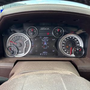 2013 RAM 1500 LARAMIE photo 37