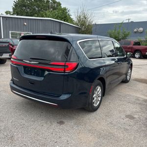 CHRYSLER PACIFICA SELECT - 8