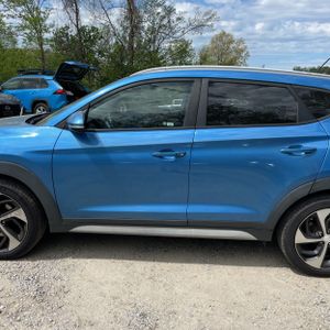 HYUNDAI TUCSON SPORT - 4